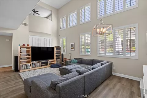 Living - 32432 Angelo, Temecula, CA 92592 photo 1 of 2