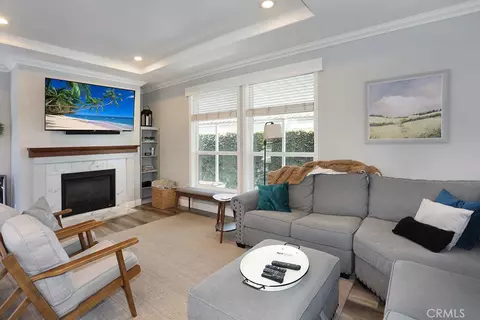 121 Estrella, Tustin, CA 92780 photo 11