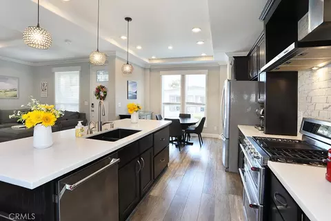 121 Estrella, Tustin, CA 92780 photo 8