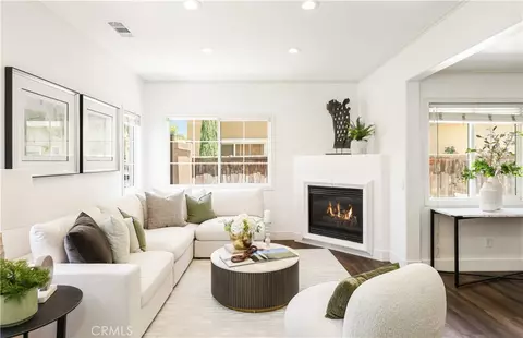 26 Bloomfield Ln, Rancho Santa Margarita, CA 92688