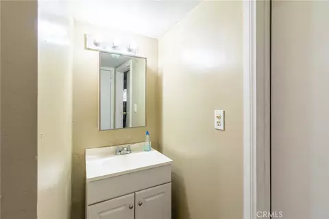 Bath - 753 Woodland, Crestline, CA 92325 photo 3 of 3