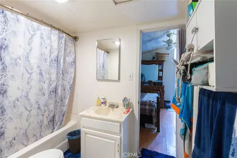 Bath - 753 Woodland, Crestline, CA 92325 photo 1 of 3