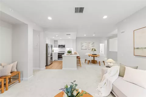 Living - 141 Danbrook, Irvine, CA 92603 photo 6 of 7