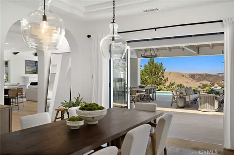 Dining - 9 Broken Arrow, Ladera Ranch, CA 92694 photo 2 of 3