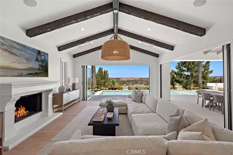 Living - 9 Broken Arrow, Ladera Ranch, CA 92694 photo 3 of 4
