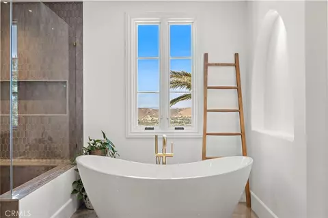Bath - 9 Broken Arrow, Ladera Ranch, CA 92694 photo 6 of 9