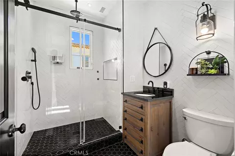 Bath - 9 Broken Arrow, Ladera Ranch, CA 92694 photo 7 of 9