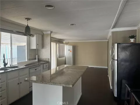 11250 Beach Blvd #83, Stanton, CA 90680 photo 3