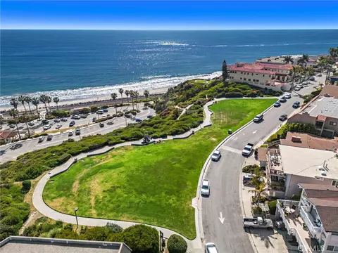 250 Avenida Lobeiro #E, San Clemente, CA 92672