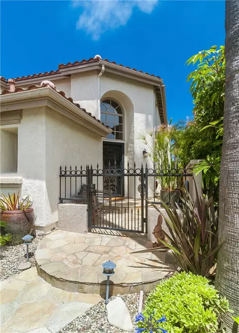 Exterior - 44 San Raphael, Dana Point, CA 92629 photo 2 of 8