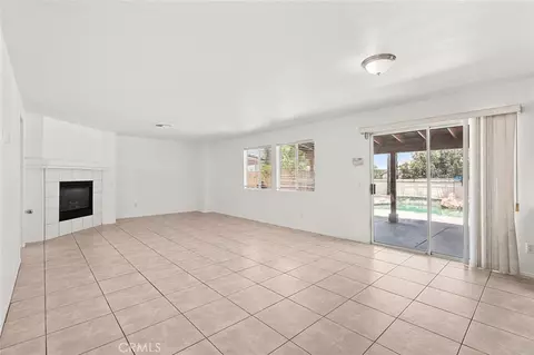 Living - 44713 Longfellow Ave, Temecula, CA 92592 photo 4 of 7