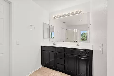 Bath - 44713 Longfellow Ave, Temecula, CA 92592 photo 3 of 6