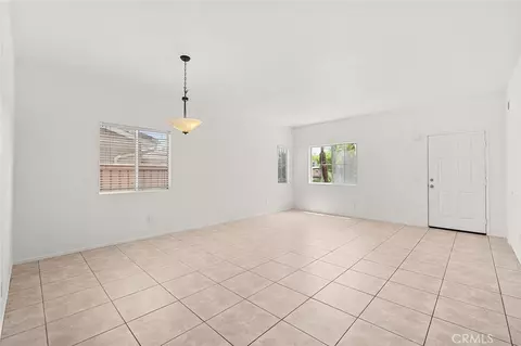 Living - 44713 Longfellow Ave, Temecula, CA 92592 photo 3 of 7