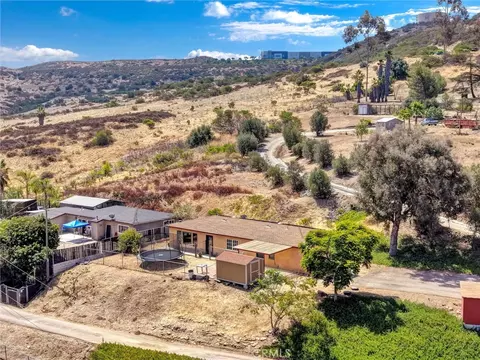 View/Area - 12671 Claire Dr, Poway, CA 92064 photo 2 of 12