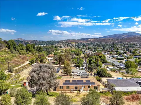 View/Area - 12671 Claire Dr, Poway, CA 92064 photo 8 of 12