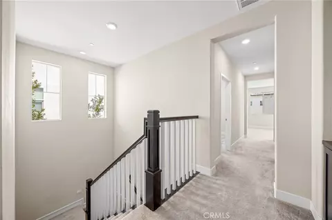 Entry Way - 161 Scale, Irvine, CA 92618 photo 2 of 3
