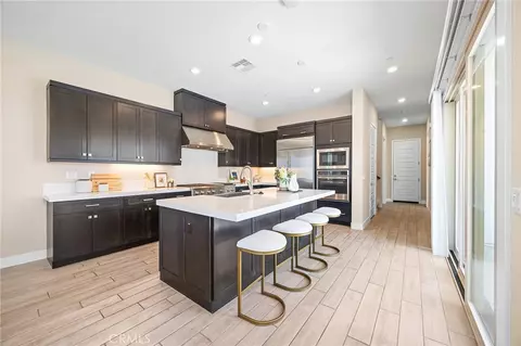 Kitchen - 161 Scale, Irvine, CA 92618 photo 3 of 3