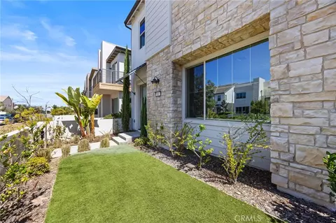 Exterior - 161 Scale, Irvine, CA 92618 photo 3 of 6