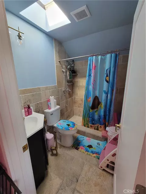 Bath - 16102 Nelson St, Westminster, CA 92683 photo 6 of 9