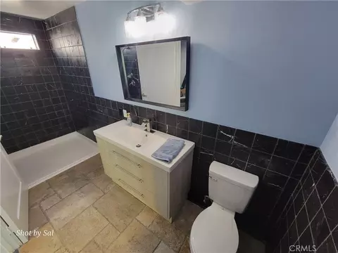 Bath - 16102 Nelson St, Westminster, CA 92683 photo 4 of 9
