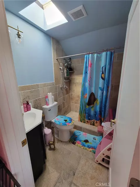 Bath - 16102 Nelson St, Westminster, CA 92683 photo 6 of 9