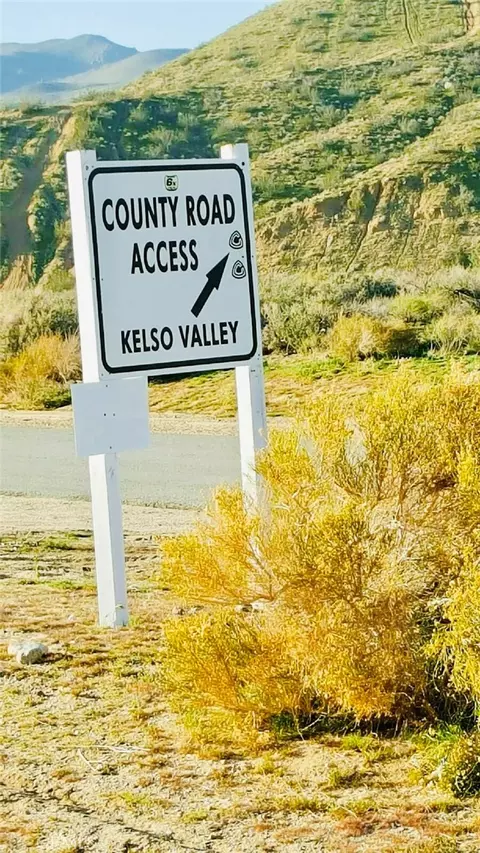 39602 Kelso Vly, Weldon, CA 93283 photo 11