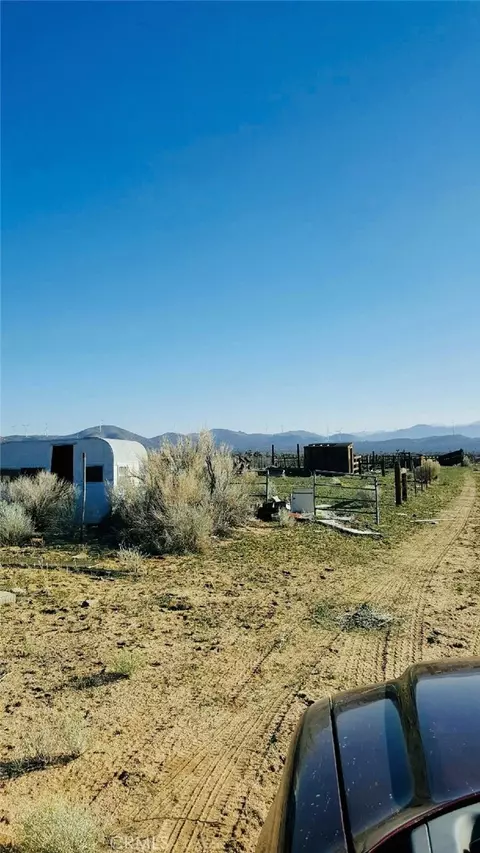 39602 Kelso Vly, Weldon, CA 93283 photo 10