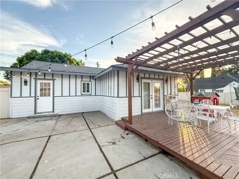 Exterior - 3479 Hoover St, Riverside, CA 92504 photo 5 of 14