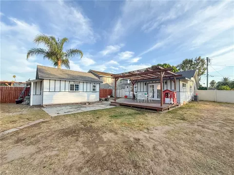 Exterior - 3479 Hoover St, Riverside, CA 92504 photo 7 of 14