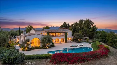 40 Echo Gln, Irvine, CA 92618