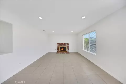 Living - 550 Bruin, Riverside, CA 92507 photo 8 of 16