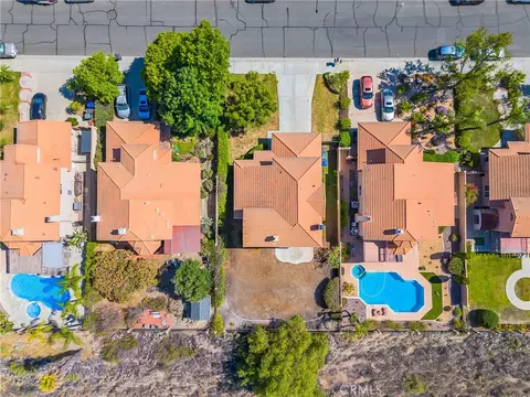 View/Area - 550 Bruin, Riverside, CA 92507 photo 11 of 14