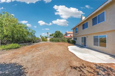 Exterior - 550 Bruin, Riverside, CA 92507 photo 4 of 8