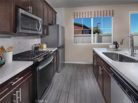 1151 Tropic Ct, Redlands, CA 92374 photo 3