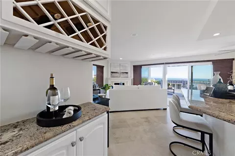 Kitchen - 26046 View Pt E, Dana Point, CA 92624 photo 3 of 3