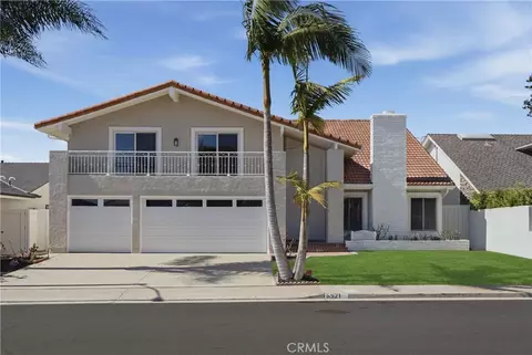 6921 Garden Cir, Huntington Beach, CA 92648