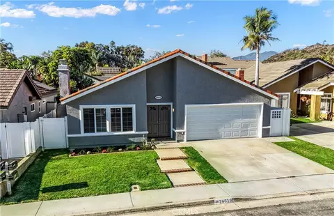 26515 Kari Brk, Lake Forest, CA 92630