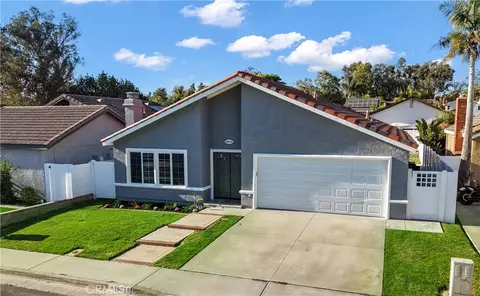 26515 Kari Brk, Lake Forest, CA 92630