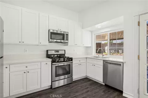 27394 Rustic Ln, Highland, CA 92346 photo 13