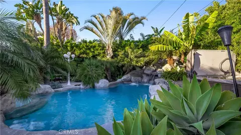 Exterior - 2129 N N Pne, Orange, CA 92865 photo 4 of 13