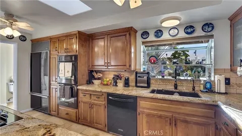 Kitchen - 2129 N N Pne, Orange, CA 92865 photo 4 of 8