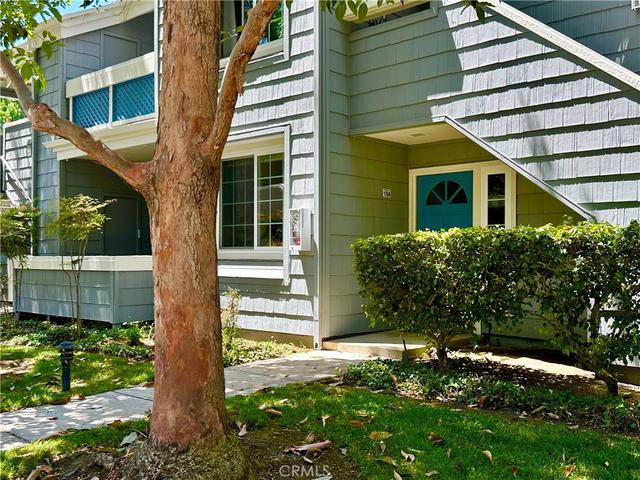 19342 Sunray Ln #104, Huntington Beach, CA 92648