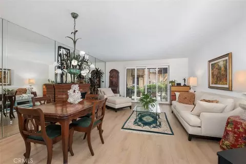 Dining - 306 Tangelo #342, Irvine, CA 92618 photo 1 of 3