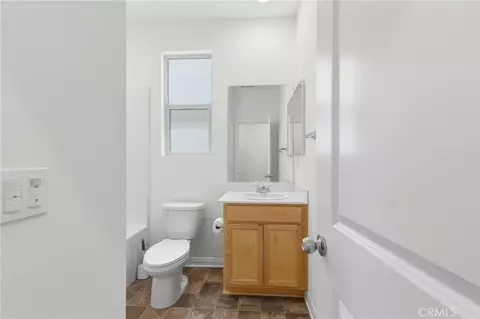 Entry Way - 711 Ballesteros, Perris, CA 92571 photo 4 of 7