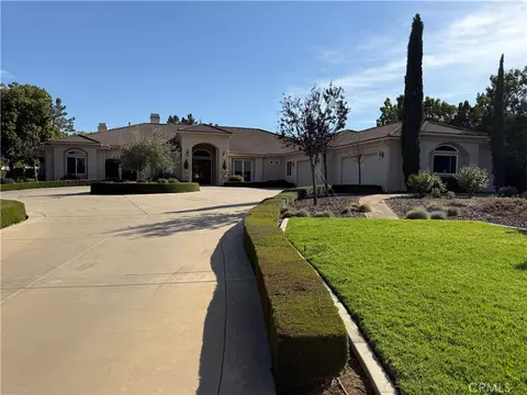1662 Cherokee Rd, Corona, CA 92881