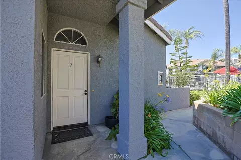 776 E San Bernardino #7, Covina, CA 91723