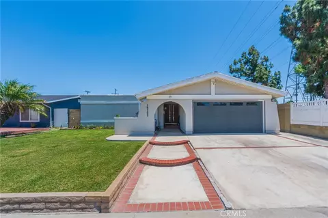 19202 Hickory, Huntington Beach, CA 92646