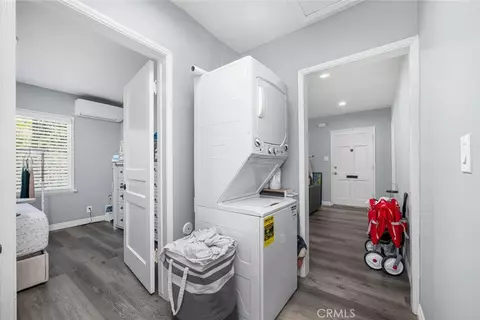 Entry Way - 5139 E Carson St, Long Beach, CA 90808 photo 1 of 3