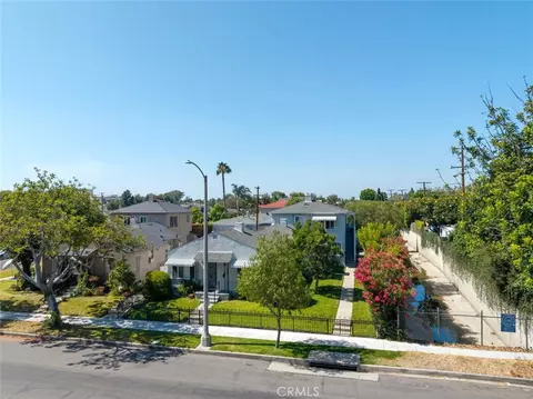 View/Area - 5139 E Carson St, Long Beach, CA 90808 photo 1 of 8