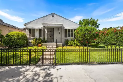 5139 E Carson St, Long Beach, CA 90808
